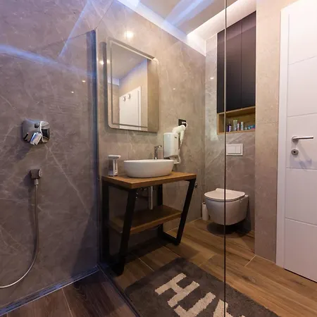 Apartment Orange - Okrug Gornji Seaside Retreat Trogir